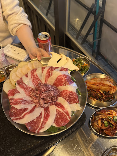 마포 서교동 한돈집 '김숙성 합정점'