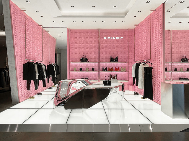 지방시 매장 사진