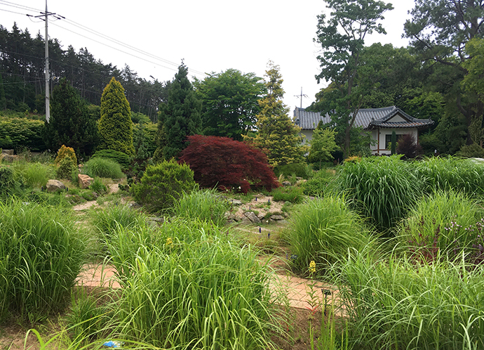 관리소와-주변-정원