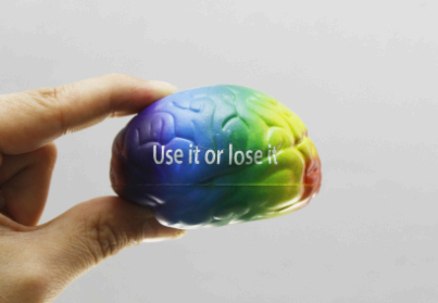 뇌파의 창조성 (이미지 : 픽사베이. 무료 상업적 이용가능) * 출처 : https://pixabay.com/ko/photos/%EB%87%8C-%EC%83%89-%ED%99%98%ED%98%B8-%EC%83%9D%EA%B0%81-%EC%A0%95%EB%B3%B4-4571119/