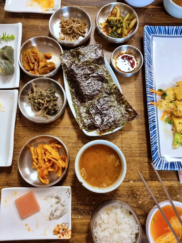 식객 허영만 백반기행 163회 김민정 편 1인 1만7천원 표고버섯탕수, 보쌈, 백목이버섯냉채 3 코스 한정식 파주 프로방스 마을 맛집 소개