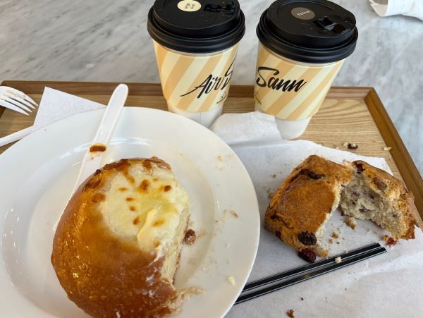 에어산 카페 디저트 빵