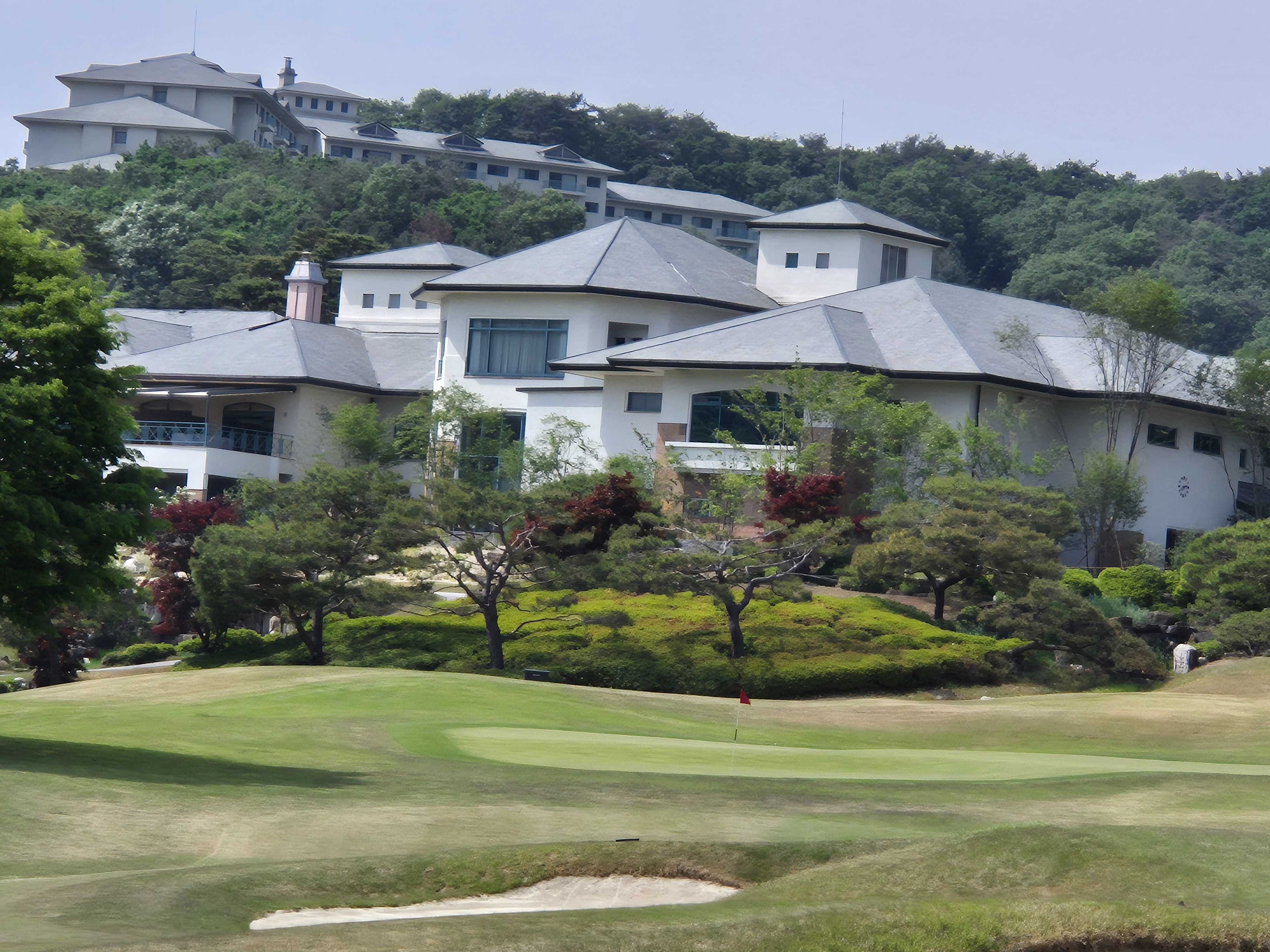 클럽하우스 앞 마지막홀 그린