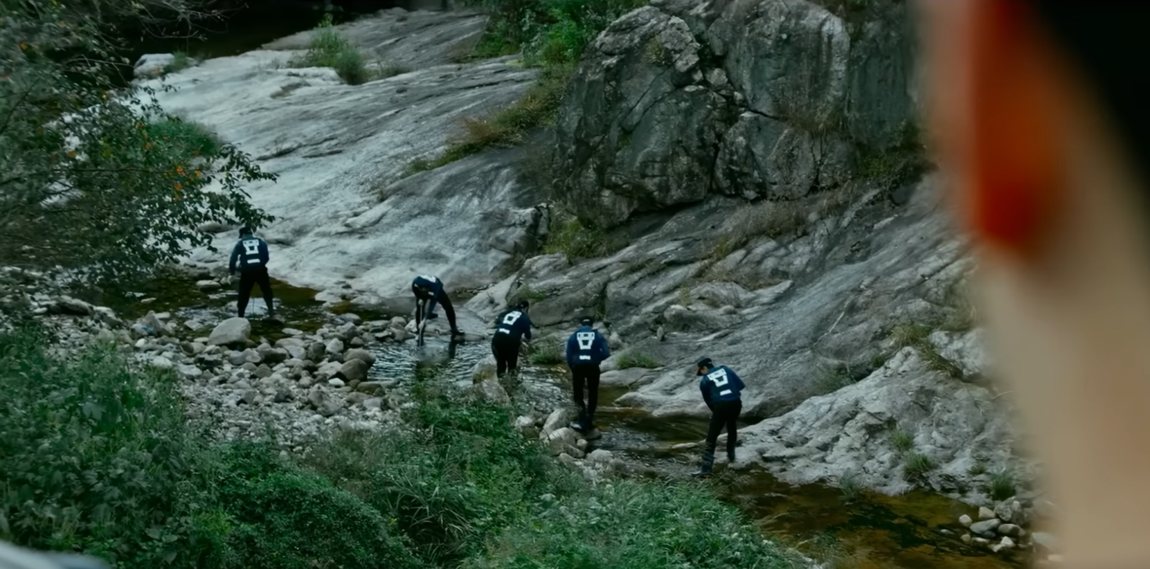 영화 베니싱 미제 사건 한장면