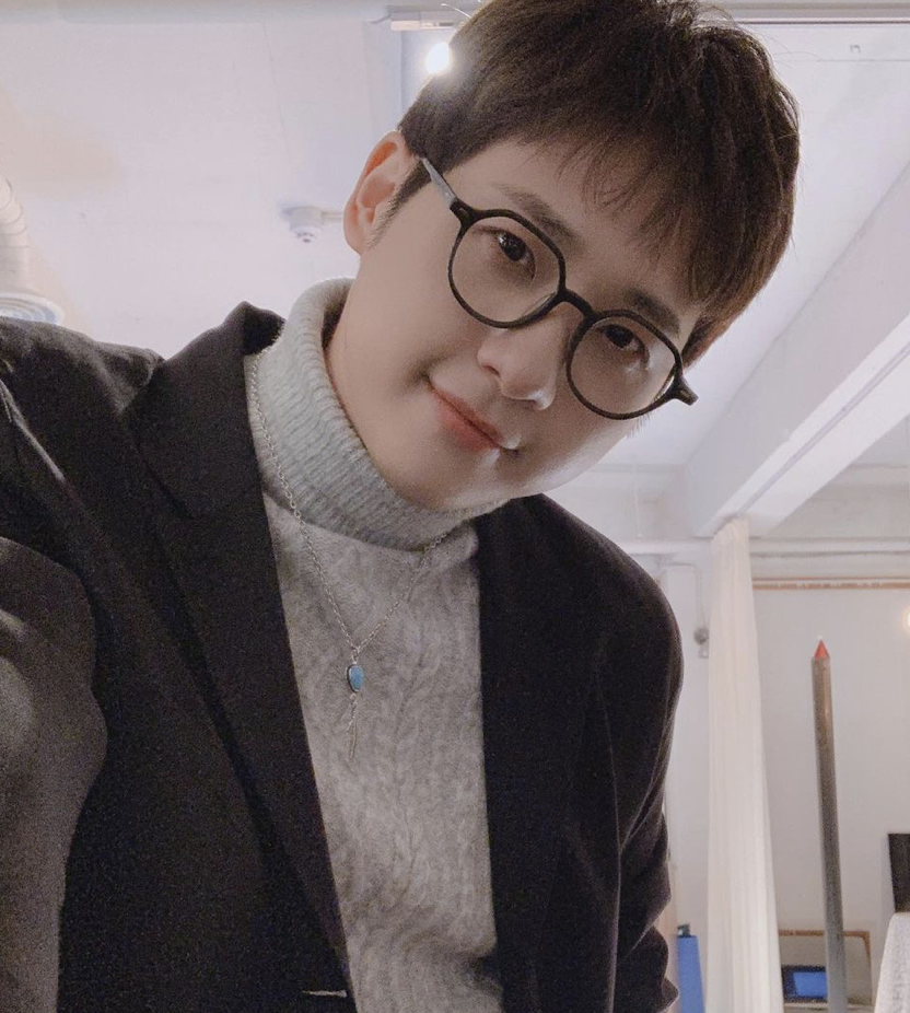 신우 캐스팅' data-origin-width=