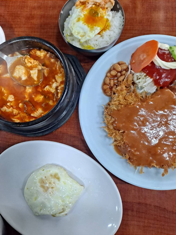 명동식당 오늘메뉴 항공샷