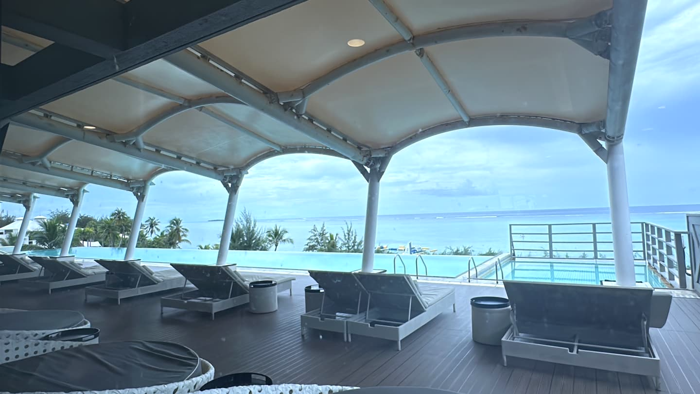 사이판 켄싱턴 호텔 수영장