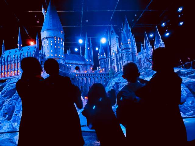 해리포터 학교 조형물