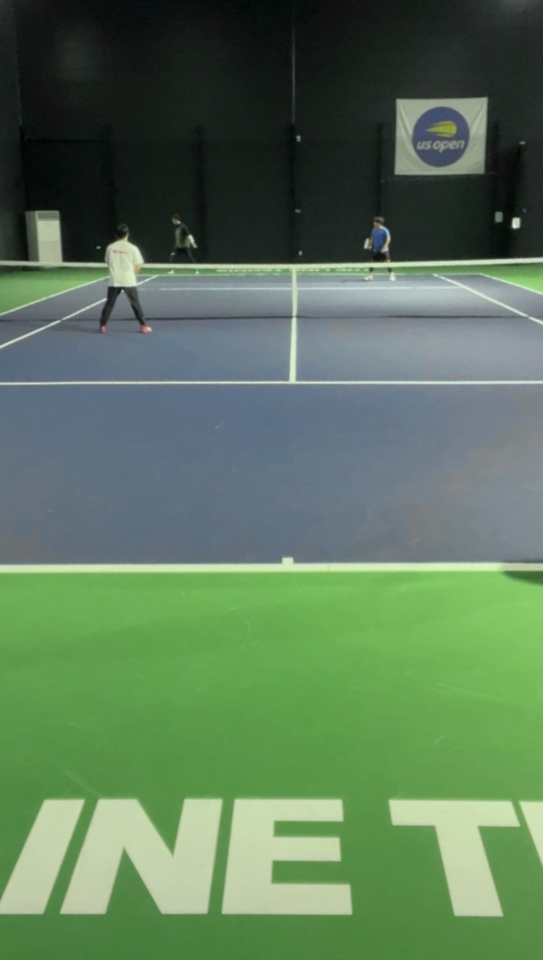 더라인테니스장