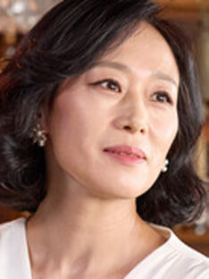 신사장프로젝트의 주인공 주마담역의 우미화배우 입니다.