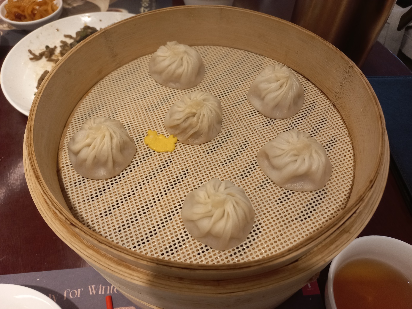 딘타이펑 강남점 메뉴중 샤오롱바오6피스