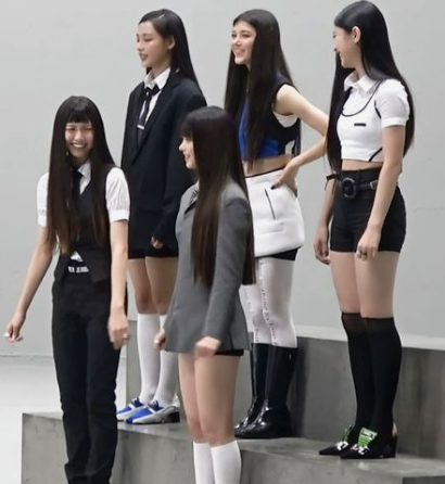 뉴진스 메이킹 필름 촬영중