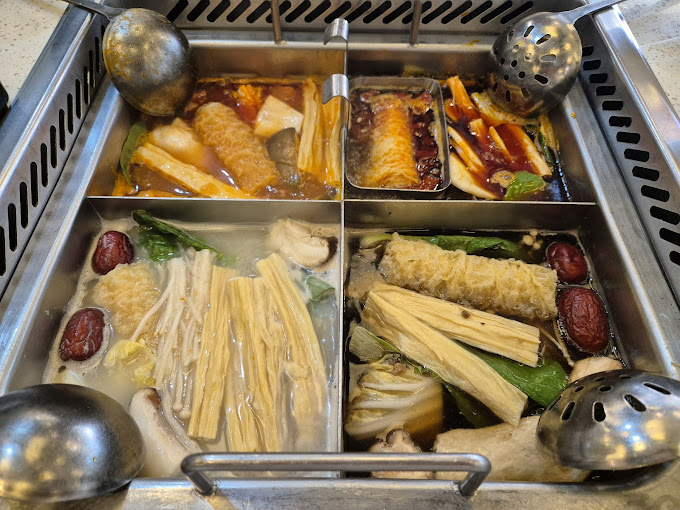 신논현동 훠궈 '하이디라오'