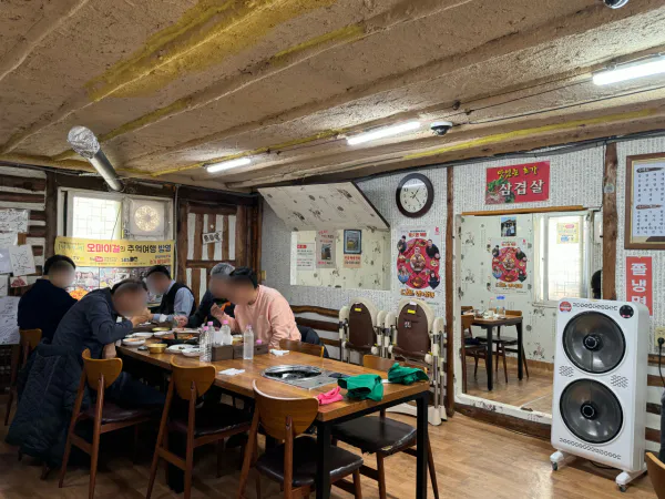 생생정보 기다려야 제맛 통고기 김치찌개