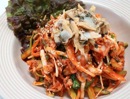 3월에 먹으면 좋은 제철 음식의 종류 Top 10 (봄철 음식) 두릅 냉이 쭈꾸미 취나물 씀바귀 바지락 달래 소라 부추 쑥