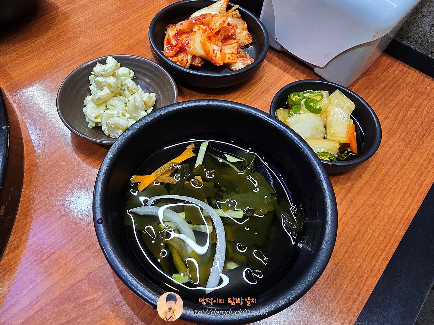 킹콩부대찌개 서판교점 반찬