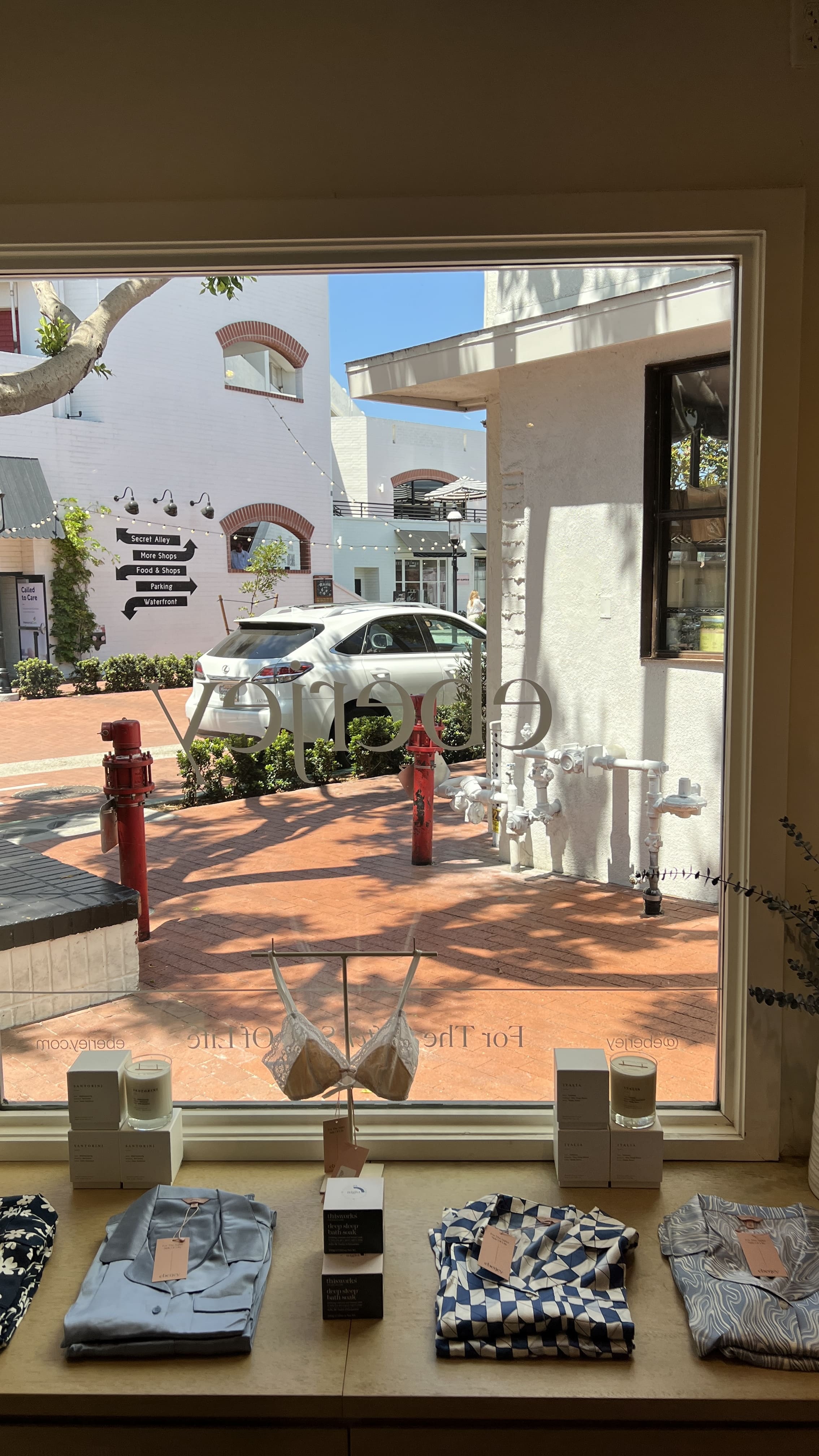 Lido Marina Village