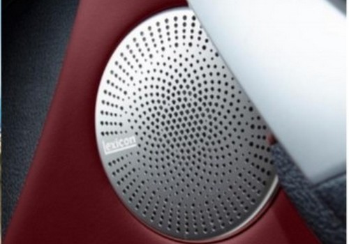 자동차 서라운드 사운드 시스템