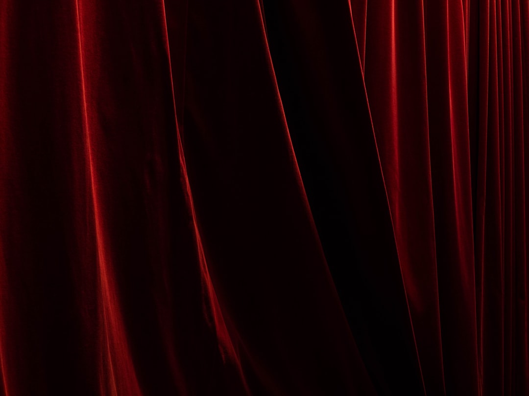 Curtain.