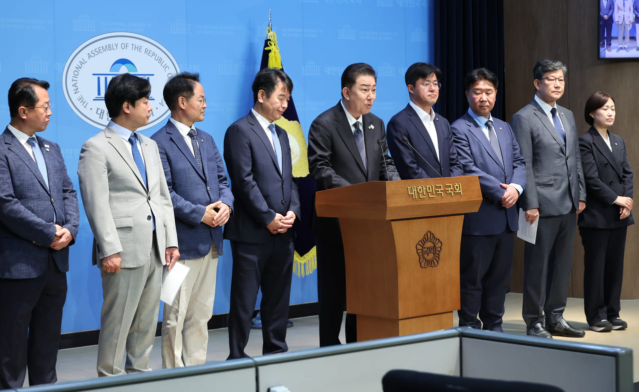 더불어민주당 김병기 신임 원내대표