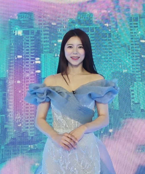 양지은 가수 프로필, 트로트의 여신, 음악과 가족