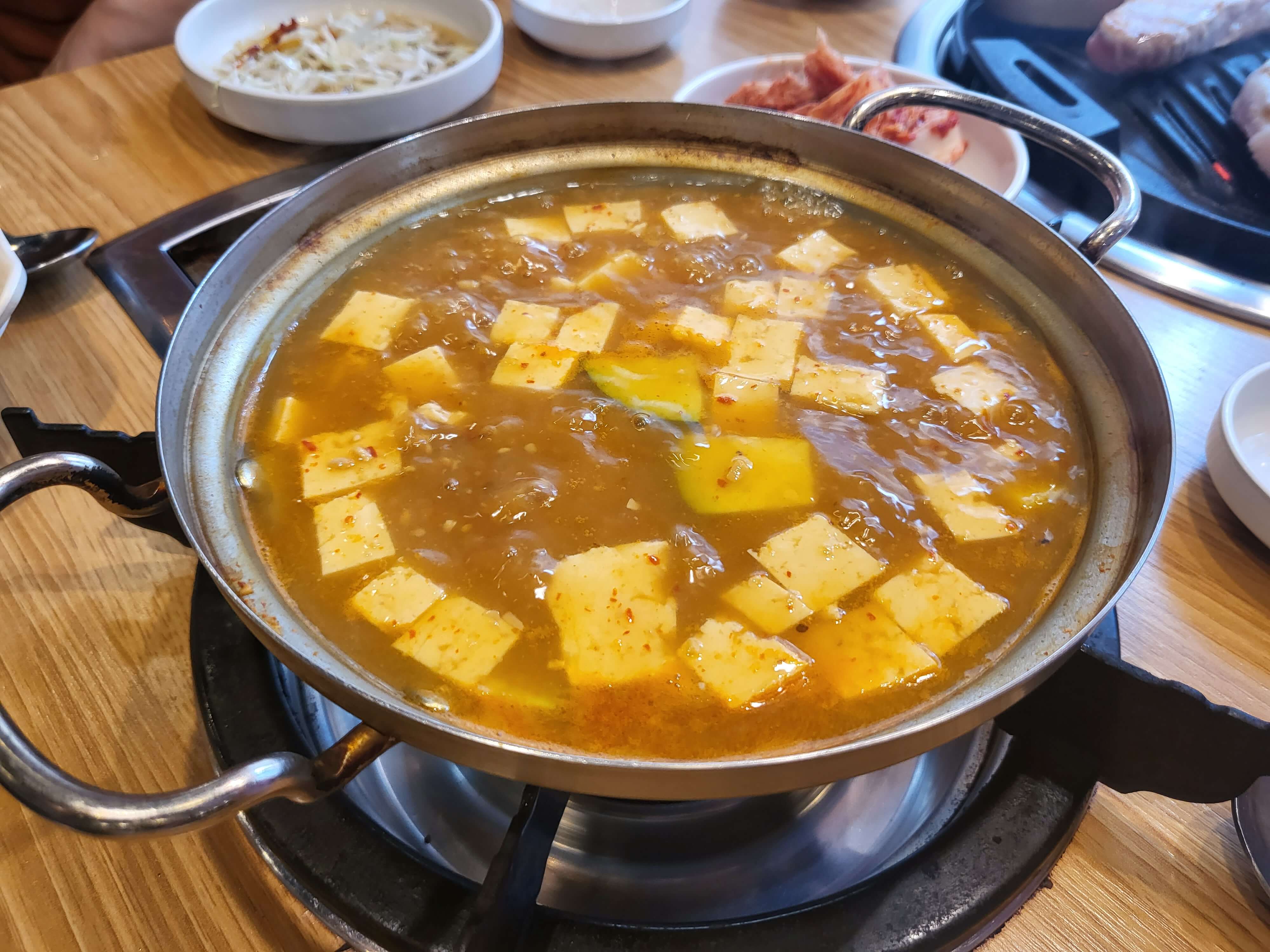 수원 권선구 명가일품화로구이 무한된장찌개