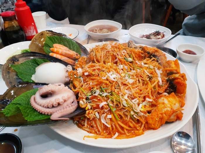 생방송오늘저녁 전남 화순 통낙지 불낙 전골 차돌박이 나가사키 만두전골 서비스 아구찜 맛집 추천