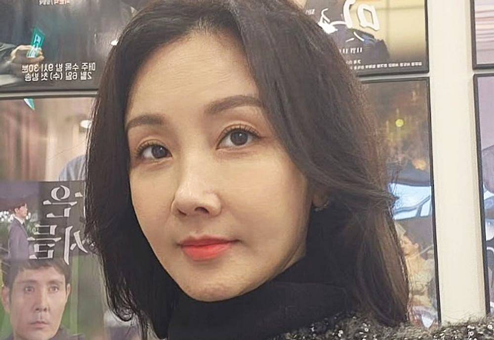 이현경