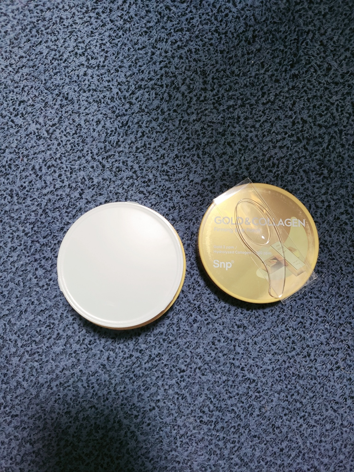 SNP 골드 콜라겐 퍼밍 아이패치 뚜껑 개봉