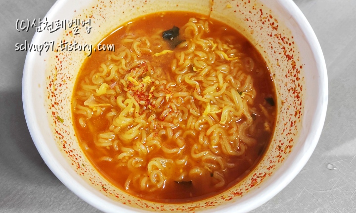 오뚜기 참깨라면 컵라면 큰컵 110g 전자레인지 조리 후