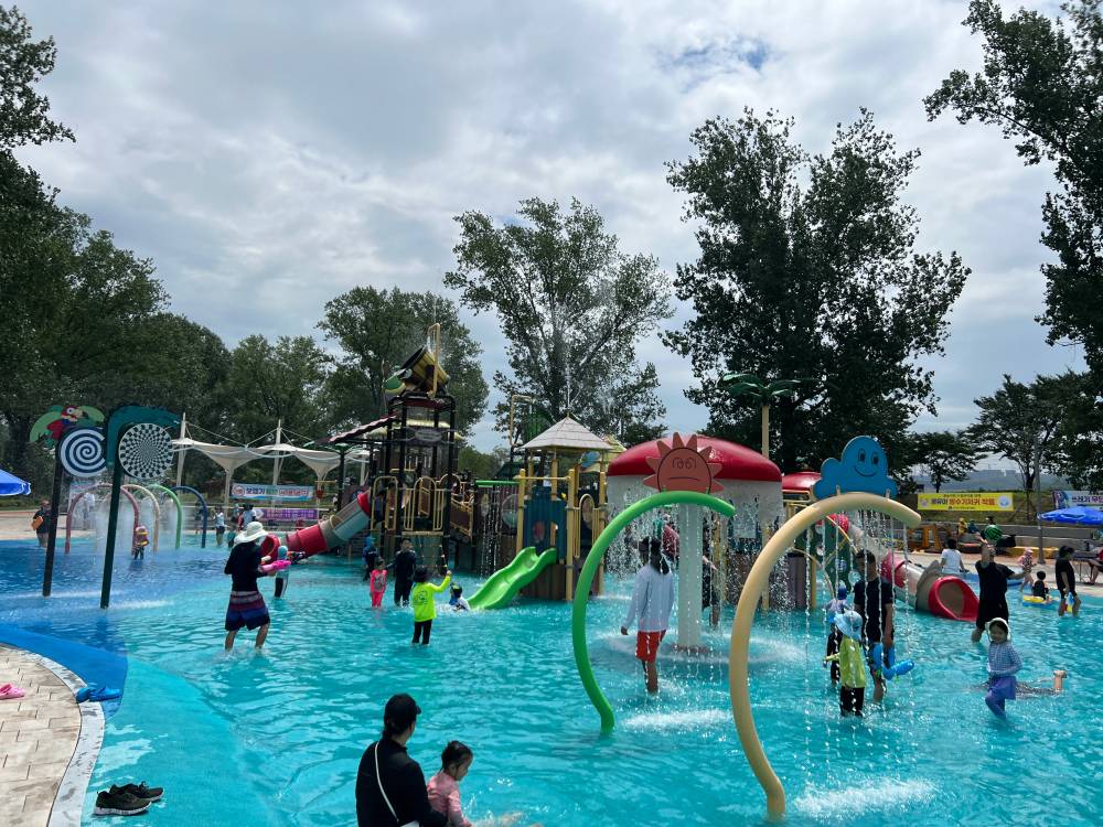 백곡천 물놀이장