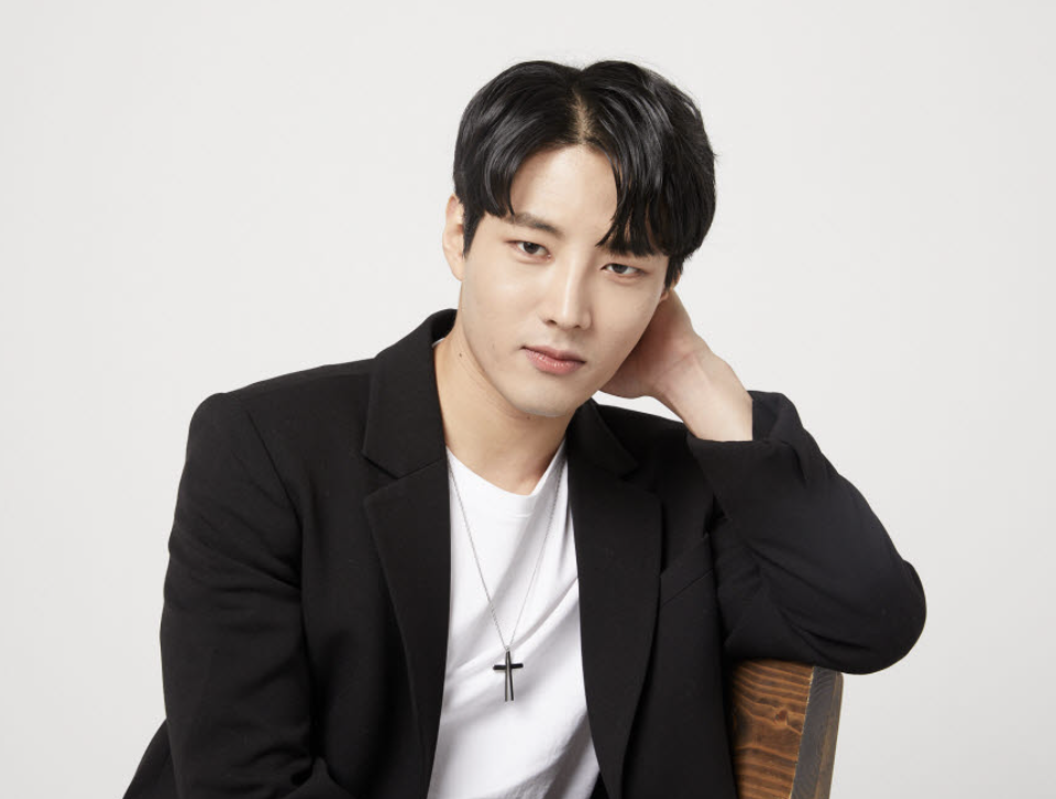 김중연 프로필