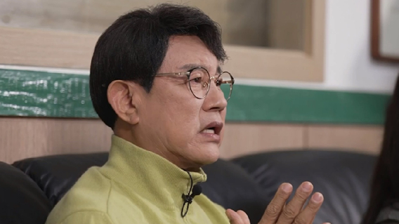가수 설운도가 &#39;한문철의 블랙박스 리뷰&#39;에 출연해 아내의 급발진 의심사고에 대해 이야기 한다. [사진=JTBC]