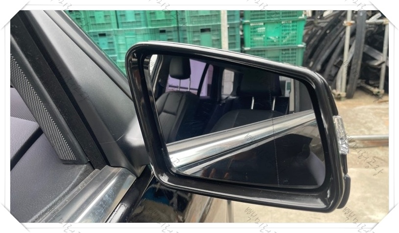 GLK 사이드미러 수리 전후 비교