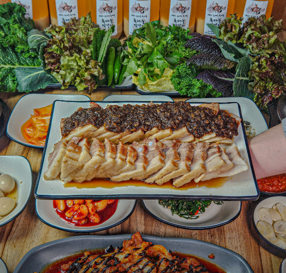 단양흑마늘쌈밥 대표 메뉴