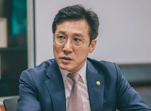 신영대 국회의원 프로필 나이 고향 학력 경력 재산