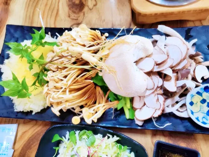 충남 아산 버섯 명인이 만드는 버섯샤부샤부 한우 버섯 샤브샤브 맛집