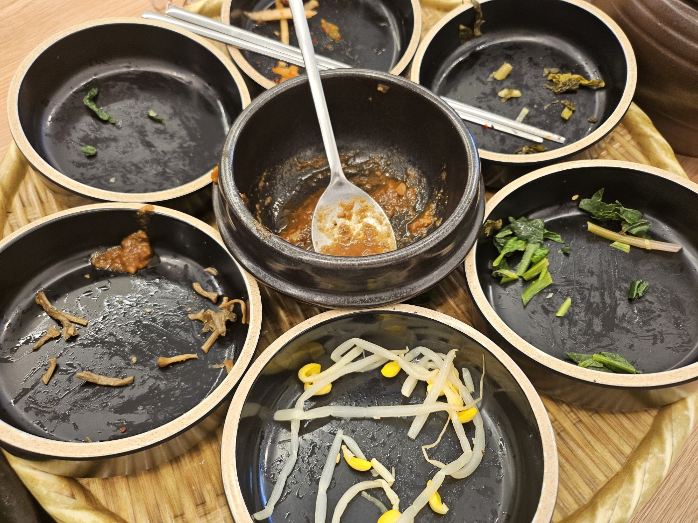 싹싹 다비운 그릇