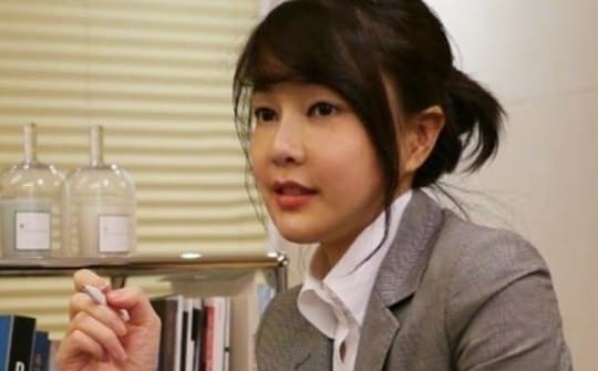 얘기하고-있는-김건희