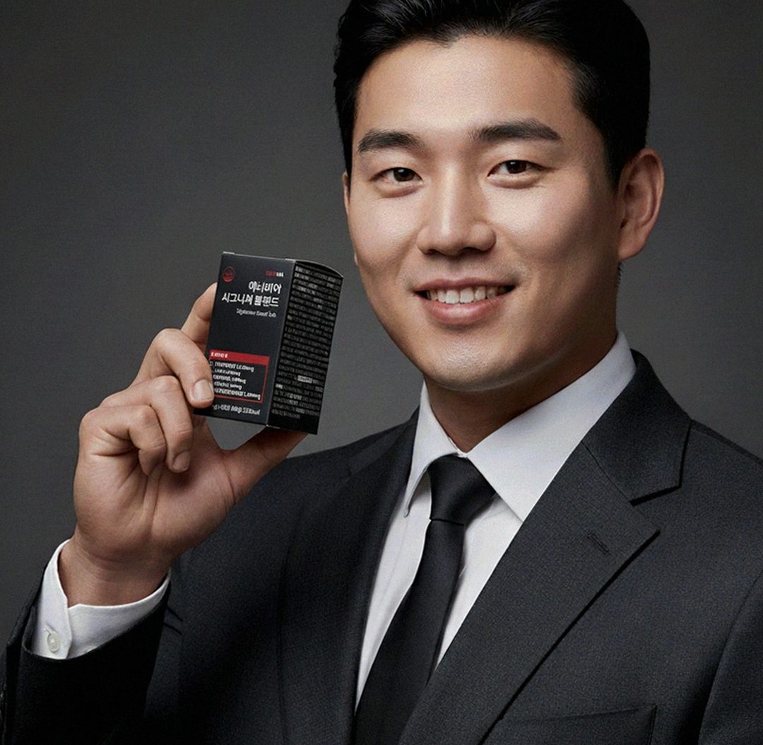 Korean Asian man in 40s preparing for workout at gym