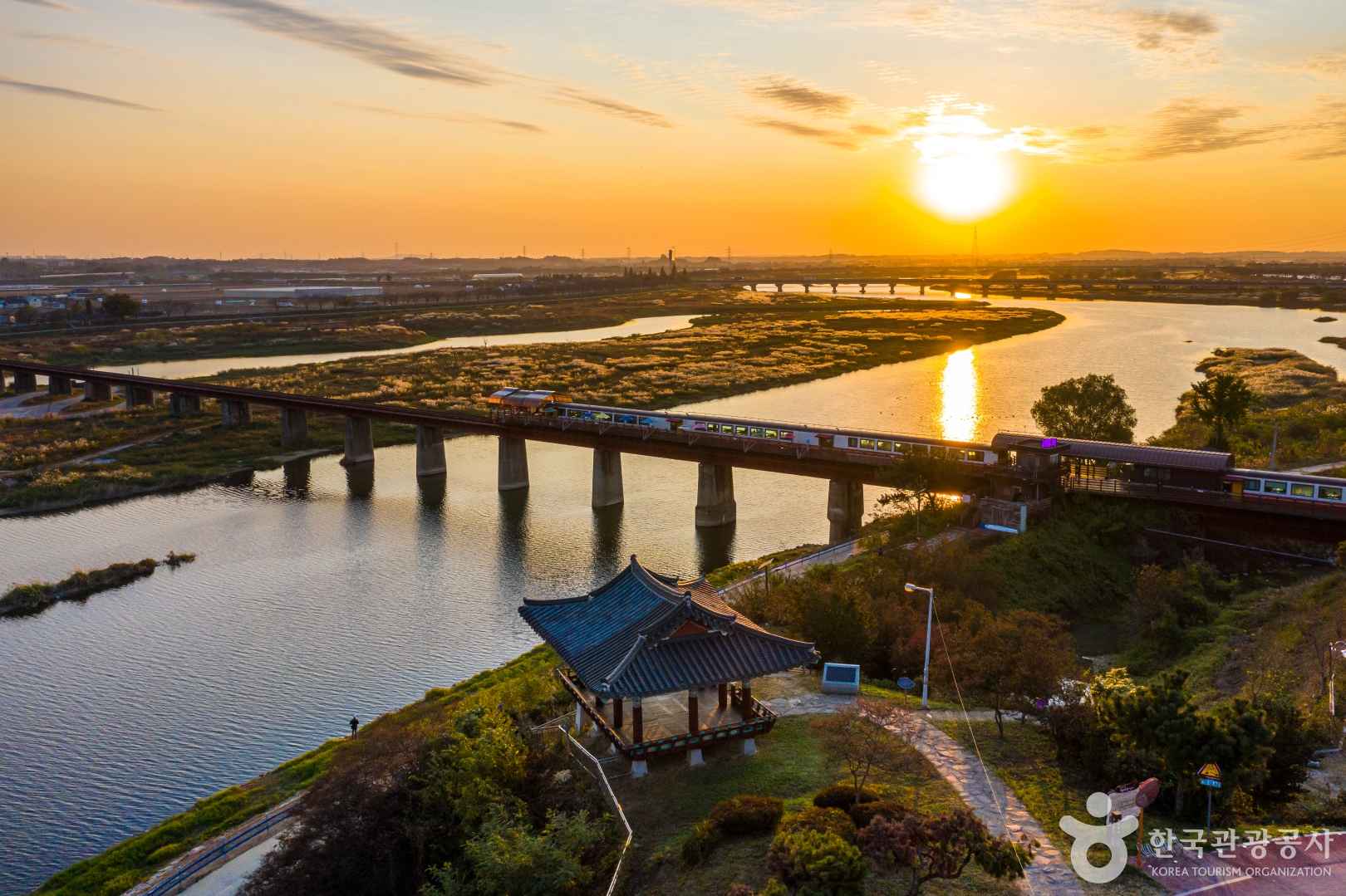 비비정 예술열차