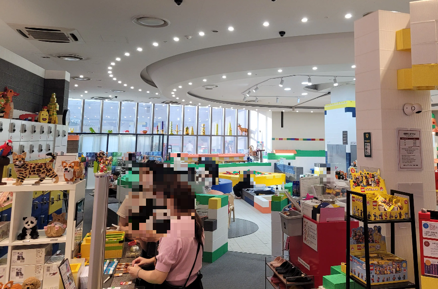 센텀시티(신세계 백화점) - 키즈카페(브릭라이브 / 4F) 실내