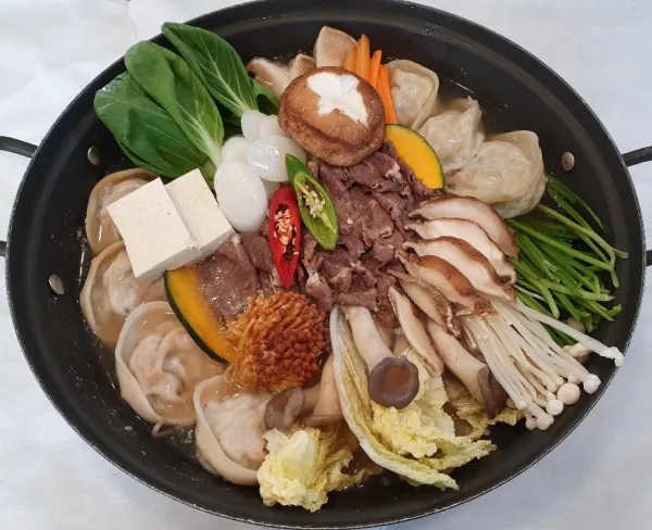 생생정보 우와한 식당 시레기손만두전골