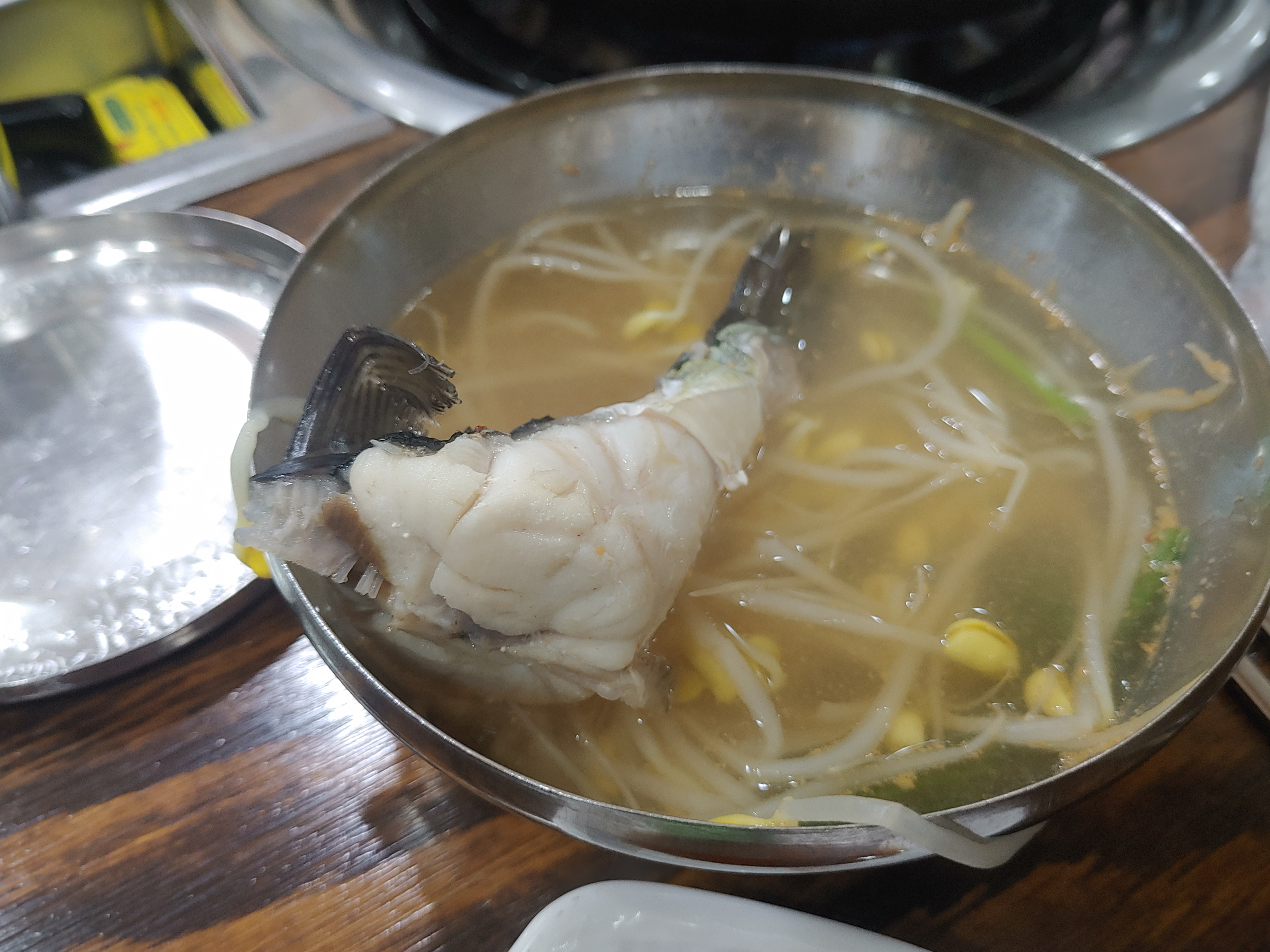 정민네-국탕찌개-맛집-복어