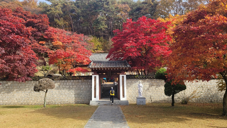 제천 배론성지 진복문
