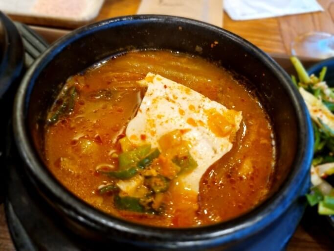 두부김치찌개7