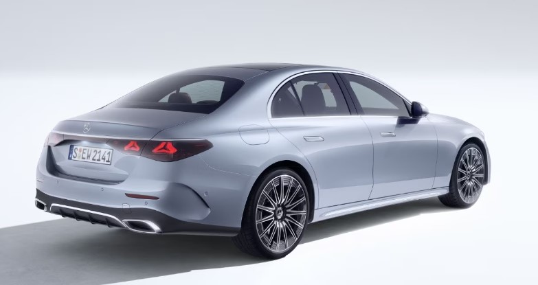 벤츠 E클래스 풀체인지 신형 한국 예상 출시일 | 제원, 디자인, 가격