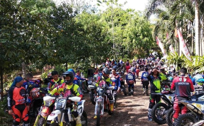 motor gunung