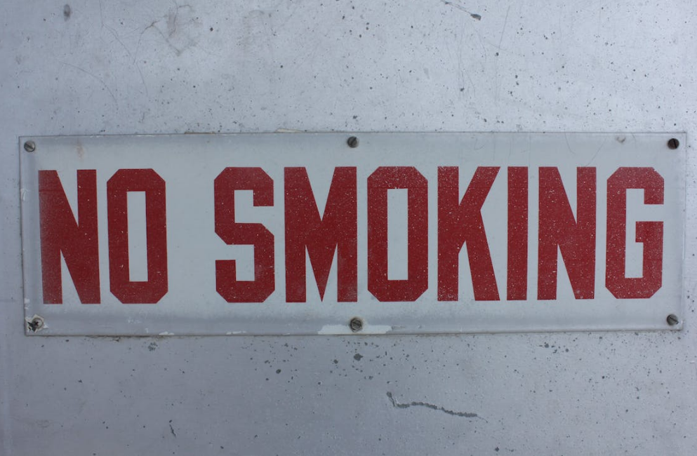 금연은 많은 도전과 어려움을 동반한 여정이다