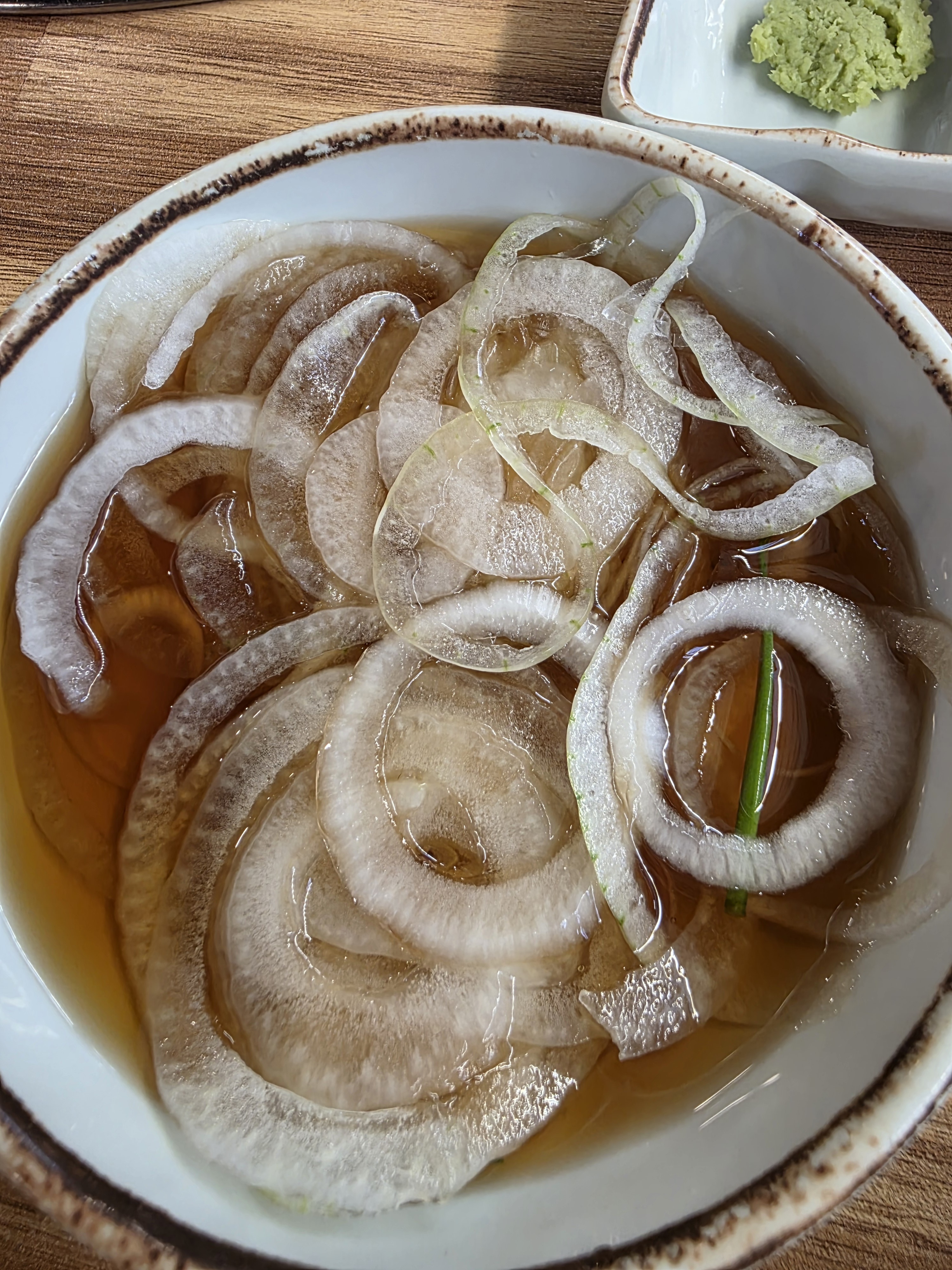 양파-절임이-맛있어요.